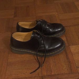 Doc Martens, loafers